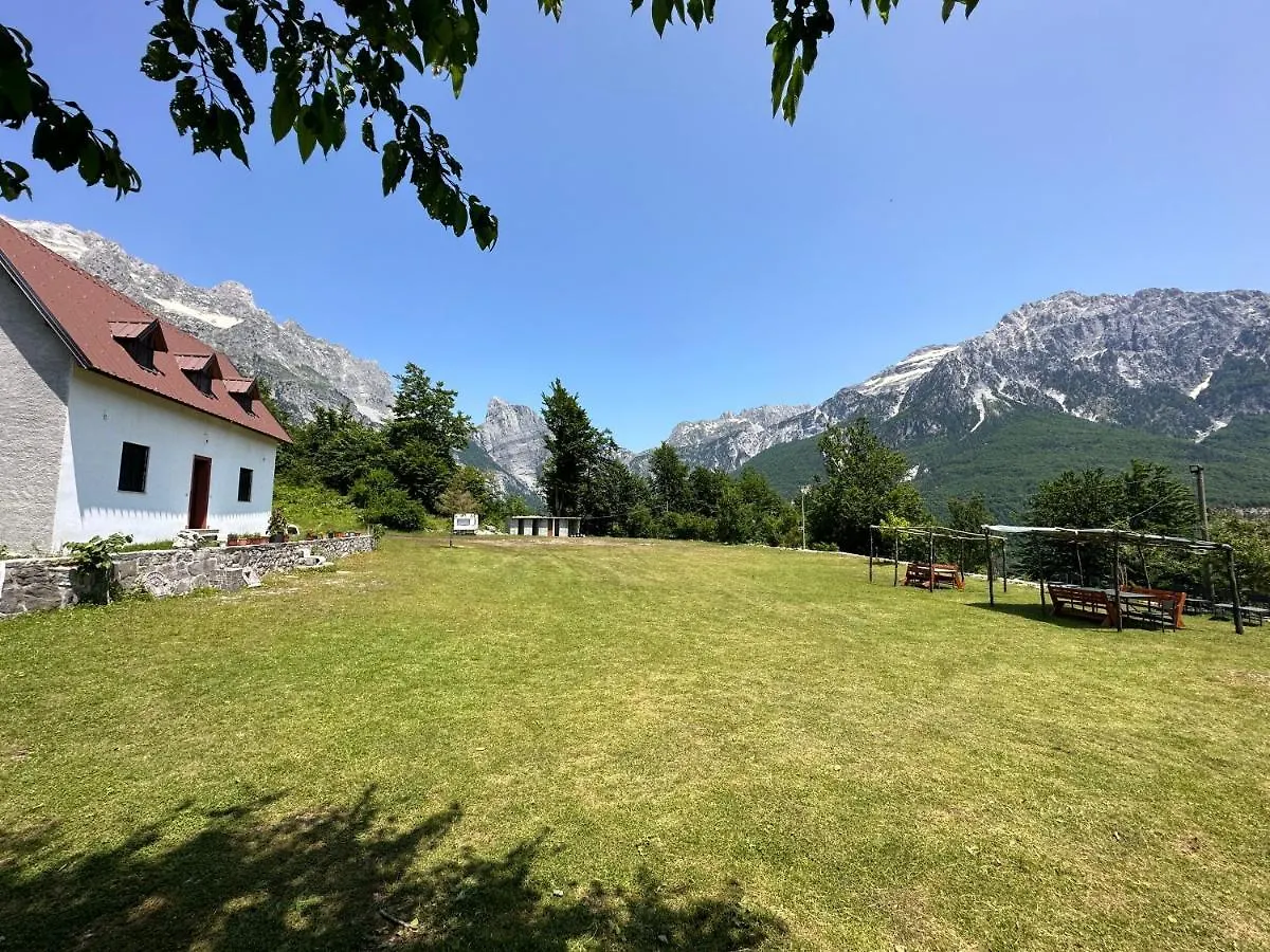 Guesthouse Freskia Theth