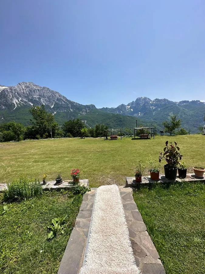 Guesthouse Freskia Theth