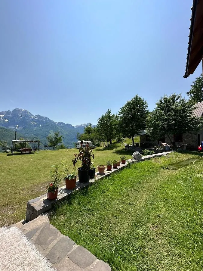 Guest house Guesthouse Freskia Theth