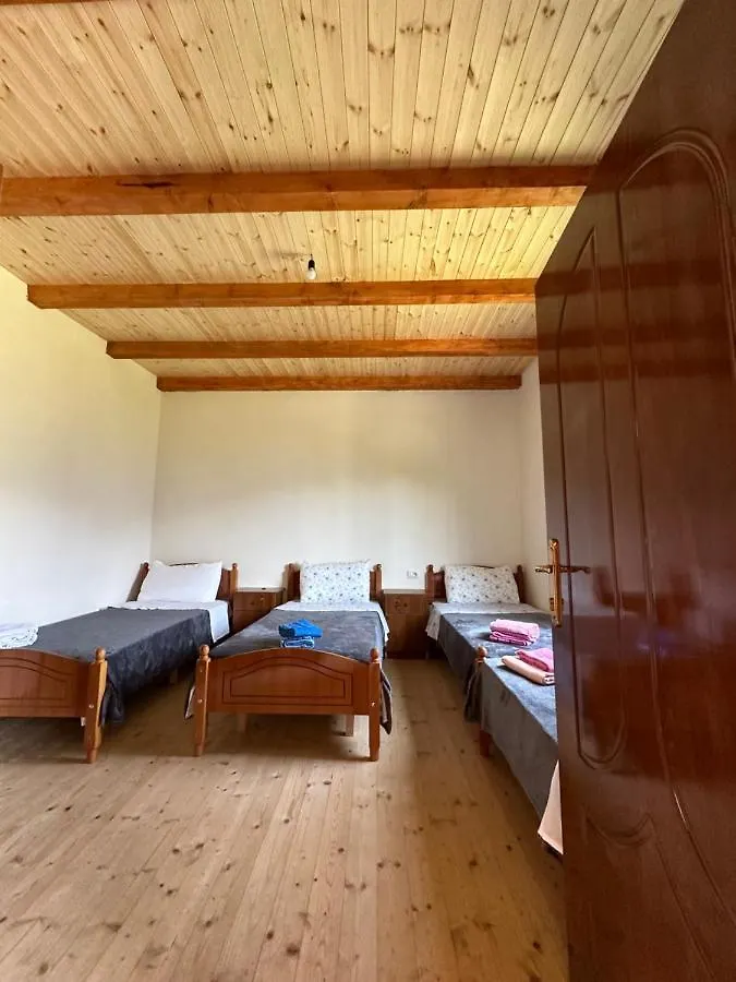 Guesthouse Freskia Theth