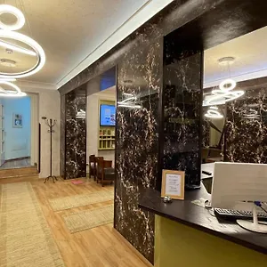 rruga-reshit-ollaku-5.hotels-in-tirana.com/
