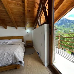 Bujtina Carku Guest house